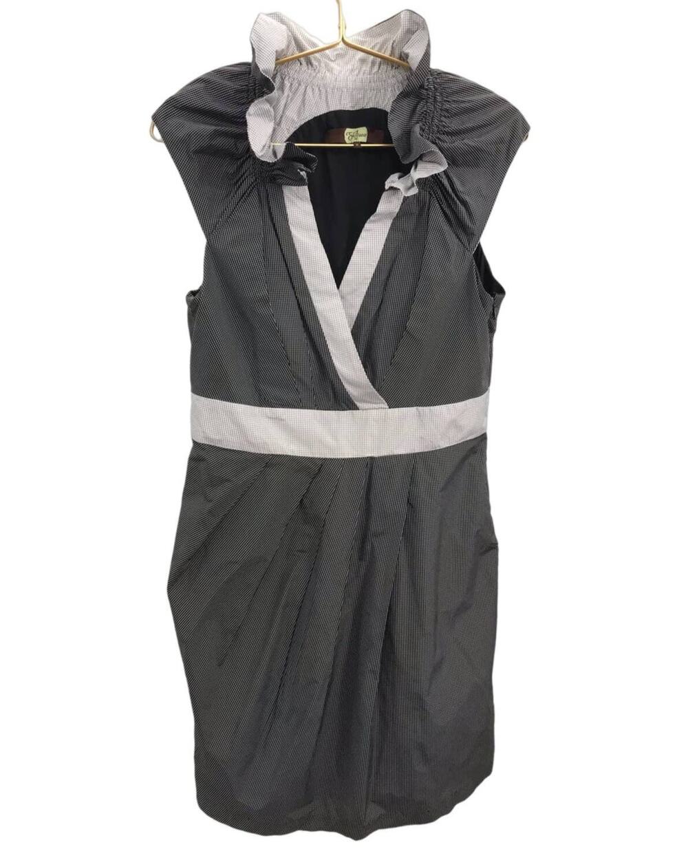 Eva Franco Black White Check High Collar Cap Sleeve V-Neck Sheath Dress Size 6